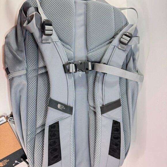 NWT The North Face Gray LinkedIn Swag Connector Backpack - Picture 6 of 6